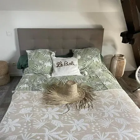 Le Bali Apartment *